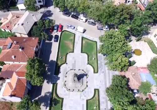 Заснеха с дрон паметника на Васил Левски в Карлово