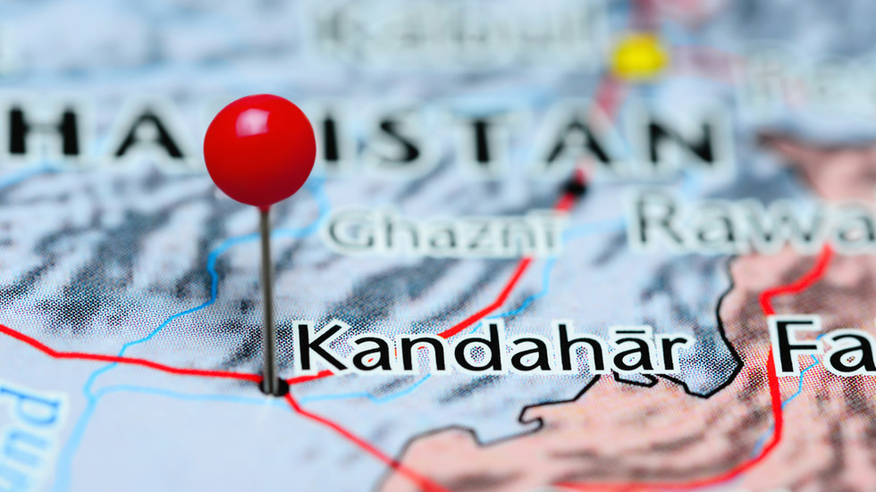Няма пострадали българи при ракетните обстрели на летище Кандахар