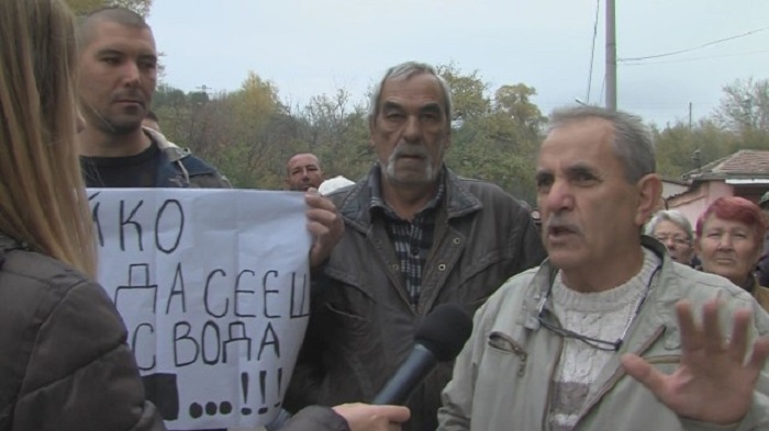 Жители на Сливен протестираха срещу високите цени на водата