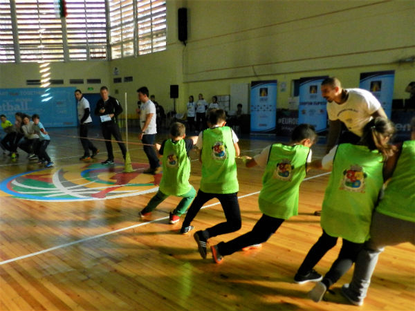 200 деца премериха сили на спортен празник в София