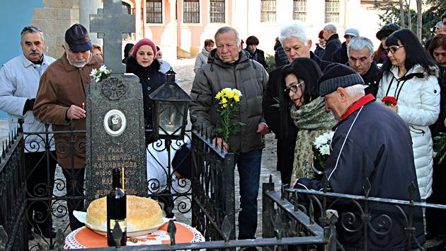 В Карлово почетоха паметта на майката на Левски