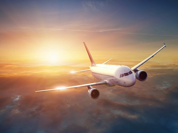 Какви са правата на пътниците при отменен или закъснял полет