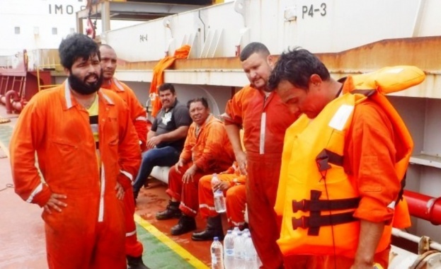 Българи спасиха екипаж на потъващ кораб в Мексиканския залив