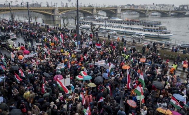 Мощна подкрепа за Орбан в Унгария