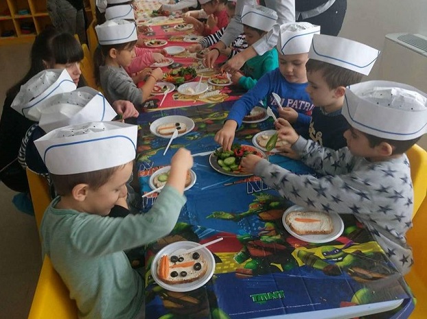 Бургаските деца изучават азбуката на здравословната храна