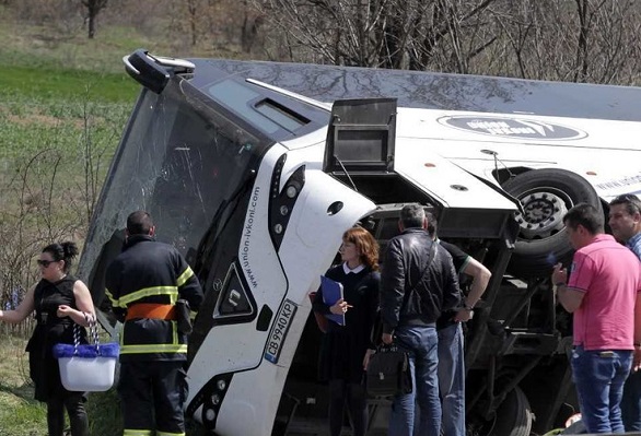 Катастрофиралият край Вакарел автобус бил изправен, а шофьорът - отпочинал