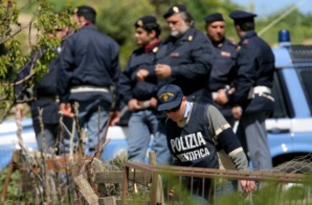 Италианската полиция разследва убийство на българка