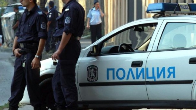 Двама полицаи от 2-ро РПУ в София са арестувани заради изнудване