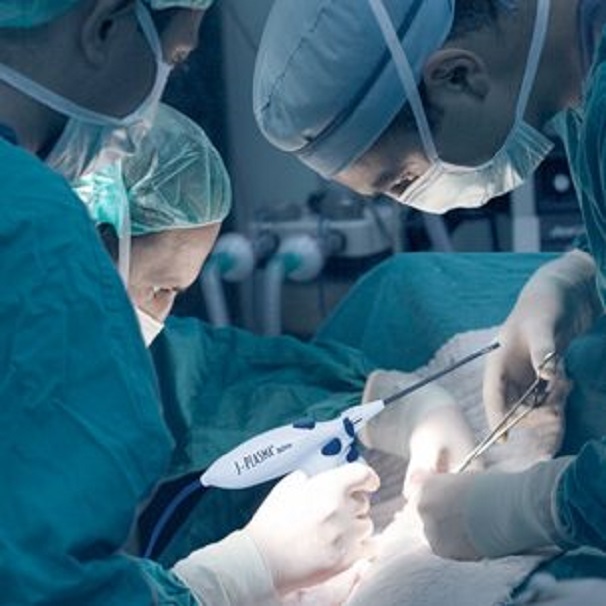 За първи път в Европа: В Бургас извършват гинекологични операции с хелий