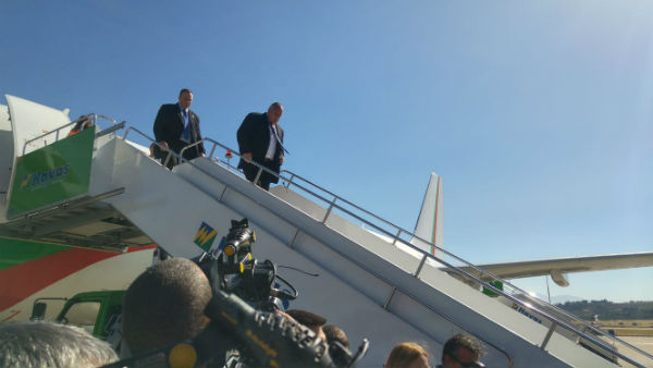 Българският министър-председател пристигна на работно посещение в Измир