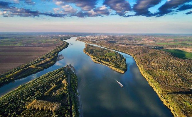 Приключиха дейностите по удълбочаване на река Дунав в района на Вардим и Белене