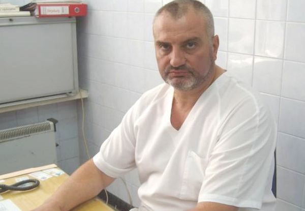 С разпит на свидетели започна делото срещу бившия шеф на онкото в Пловдив д-р Красимир Вальов