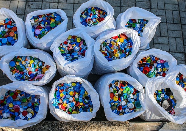 В Ахтопол събраха 120 кг пластмасови капачки за животоспасяващо оборудване за бебета