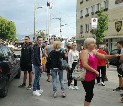 С прокурорско постановление е задържан шофьорът, помел група младежи в Петрич