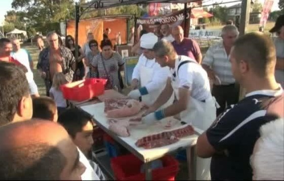 Скари на колела и конкурс за транжиране представя Празникът на месото в Ахтопол