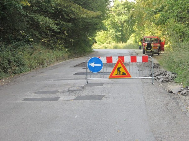 Започна частичен ремонт на пътищата в Природен парк „Витоша“