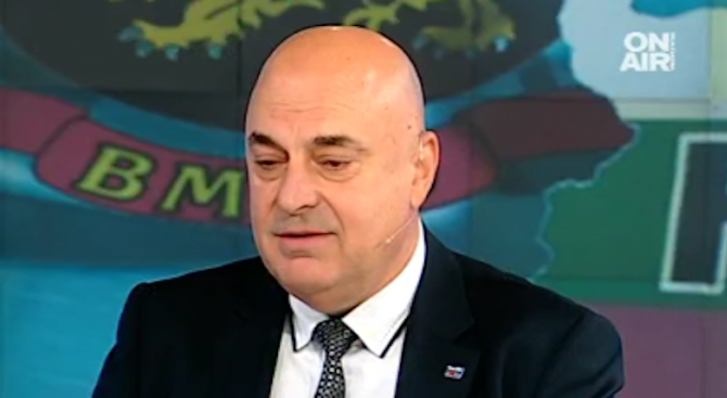 Депутатът Георги Колев за "атаките" на Сидеров: Твърде много помия