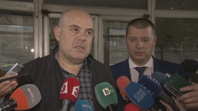 Иван Гешев за проверките в ДАБЧ: В Кюстендил бяха открити "цели бидони с документи"