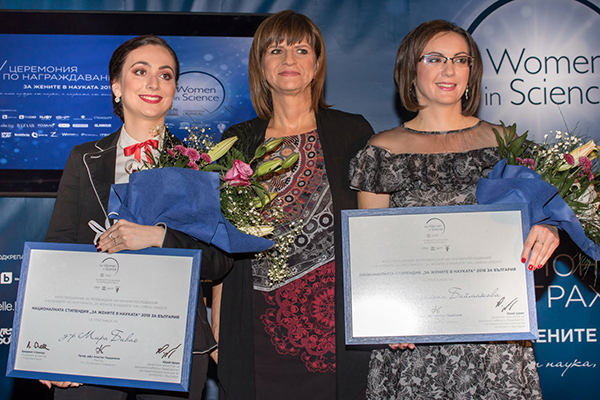 Три българки получиха стипендии на ЮНЕСКО за смели проекти в сферите медицина, химия и математика