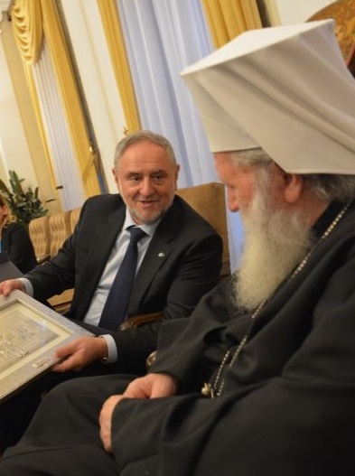 Роберт Сингер: Българската православна църква е пример за търпимост