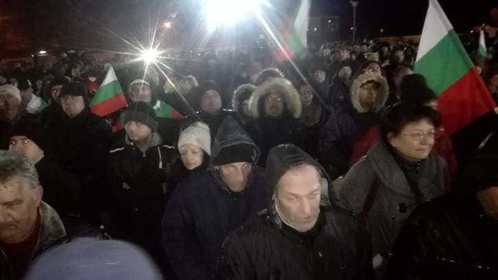 Хиляди хора се стекоха на митинга в пловдивското село Войводиново