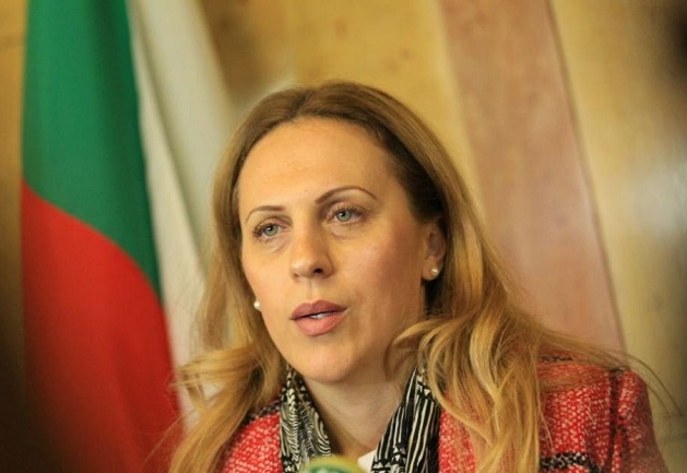 Вицепремиерът Марияна Николова заминава на официално посещение в Унгария