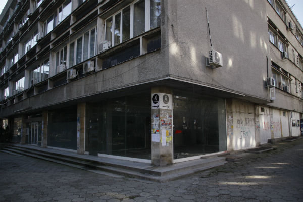 След 17-годишна сага най-сетне започва ремонт на една от знаковите сгради в Бургас