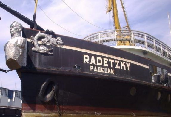 Ученици от Града на стоте войводи събират средства за ремонт на кораба „Радецки“