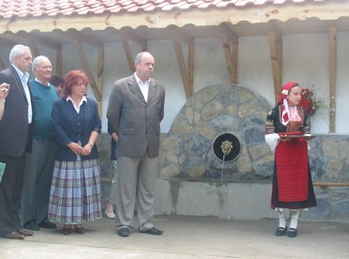 Ремонтираха две чешми с лековита вода в община Невестино