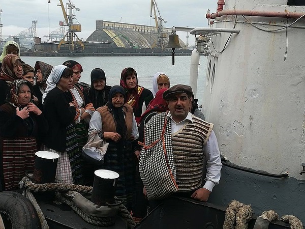 На бургаската морска гара посрещнаха кораб с тракийски бежанци