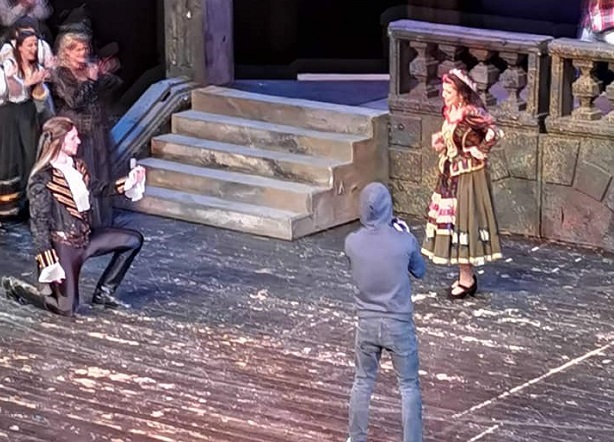 Дон Жуан се сгоди на бургаска сцена