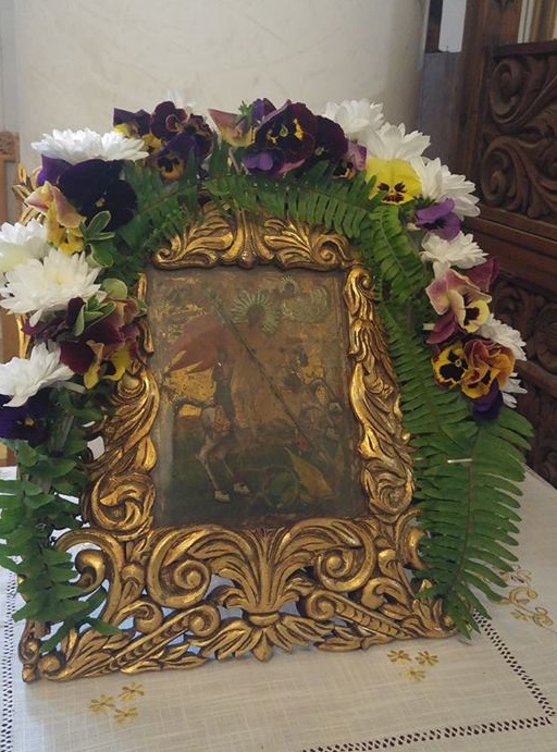 Чудотворна икона на свети Георги води в Хаджидимово поклонници от Гърция