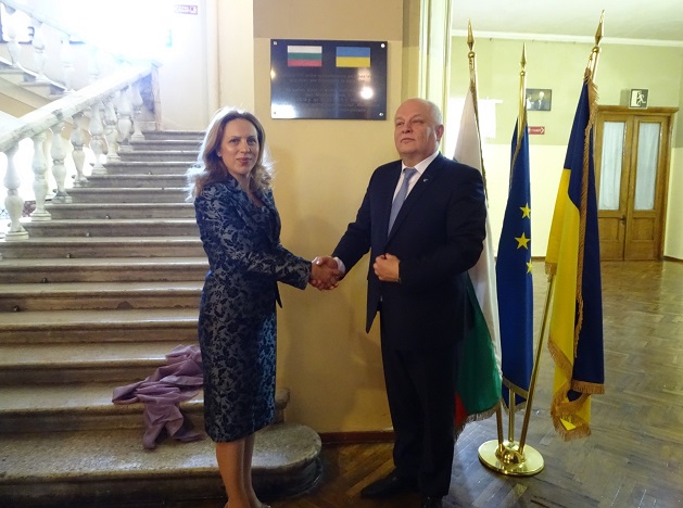 Вицепремиери на България и Украйна проведоха разговори в Киев