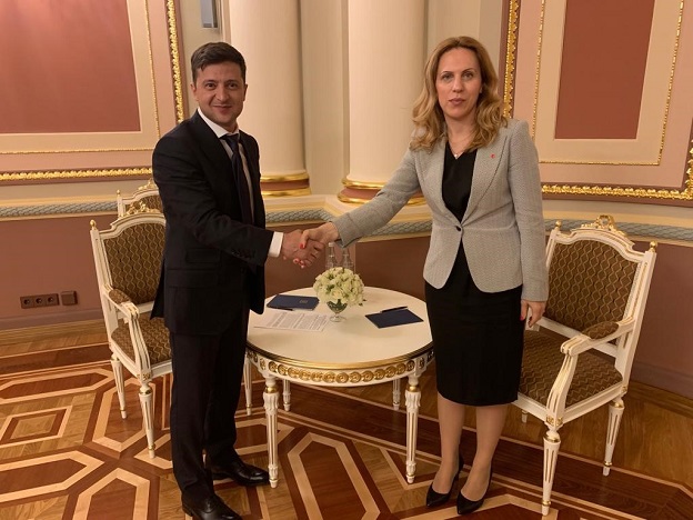 Марияна Николова се срещна с новия украински президент
