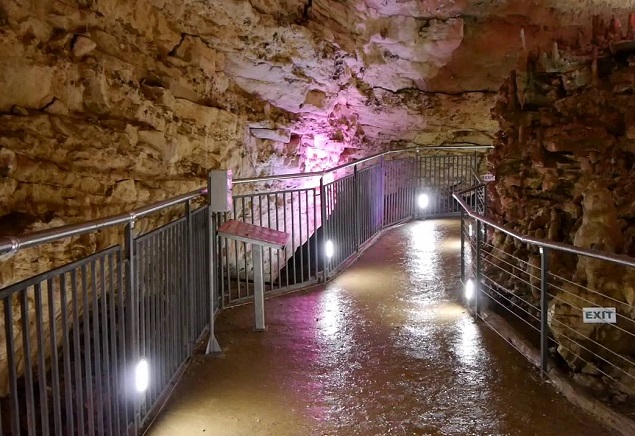Затвориха за посещения пещерата „Бисерна" в Шуменското плато