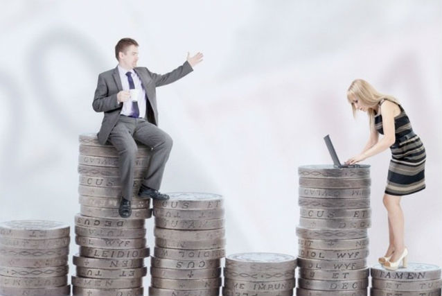 Разликата в заплащането между жените и мъжете в България се стопява