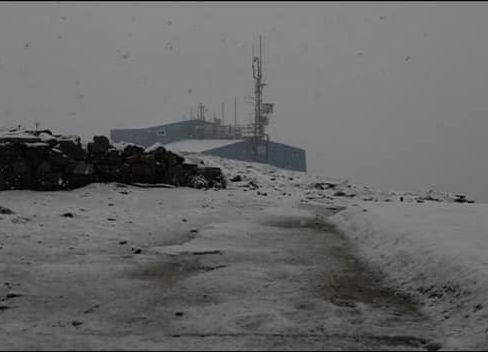 Юлски сняг на връх Мусала