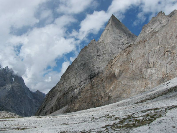 Български алпинисти ще проправят нов маршрут към  връх в Пакистан
