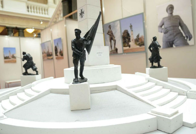 НФСБ и ВМРО даряват пари от партийната си субсидия за изграждане на два паметника
