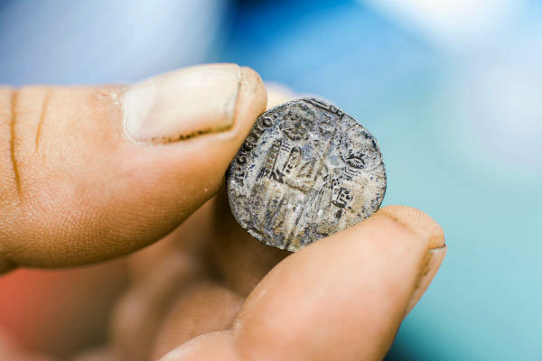 Монети на венециански дожове откриха при разкопките на замъка в Русокастро