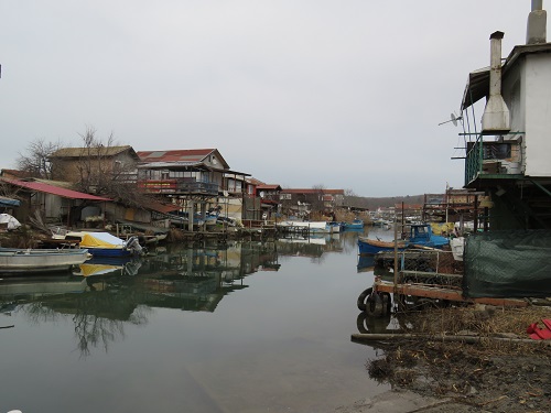 Правителството предостави на община Бургас огромен терен в Рибарското селище
