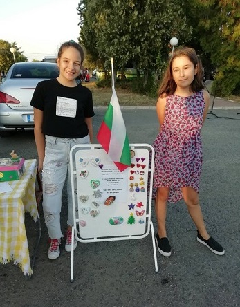 Деца от бургаското село Твърдица събраха пари за книги за читалището