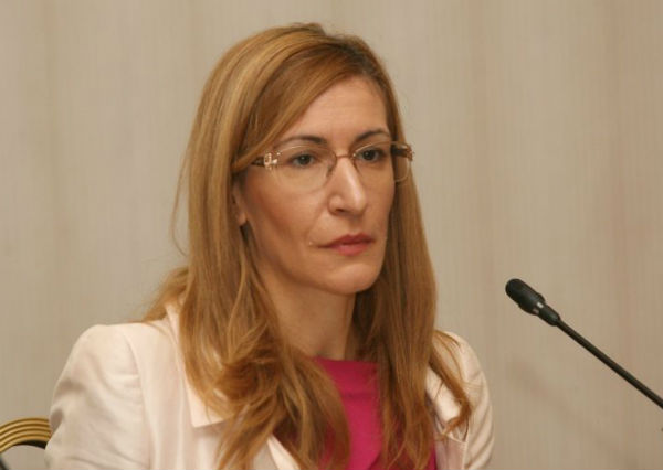 Българските хотелиери поискаха оставката на Николина Ангелкова