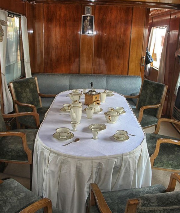 От София до Кюстендил и обратно с личния вагон-салон на Борис III от „Корона експрес”