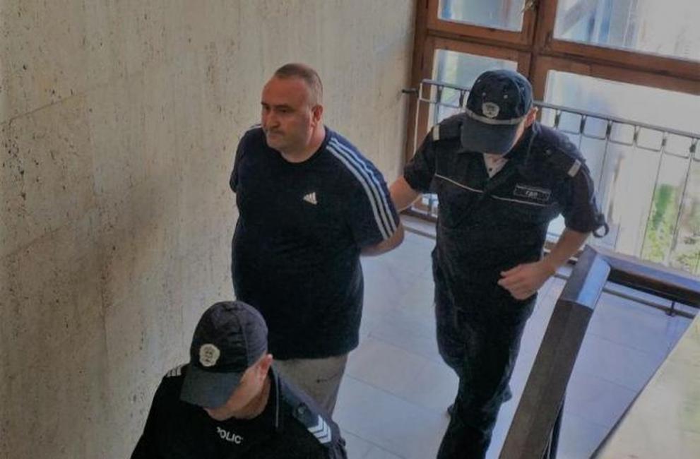 Потвърдиха ареста на дрогирания шофьор от Омуртаг, спипан в Бургас с 55 кг. хероин