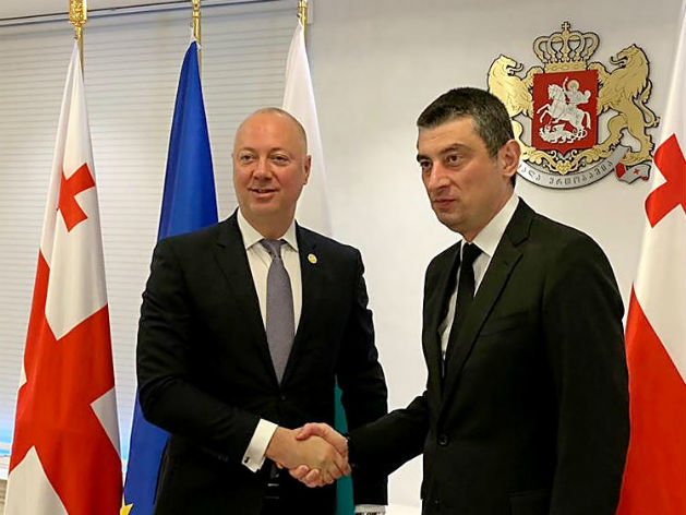 България и Грузия свързват дигитално Европа и Азия чрез оптичната връзка от Балчик до Батуми