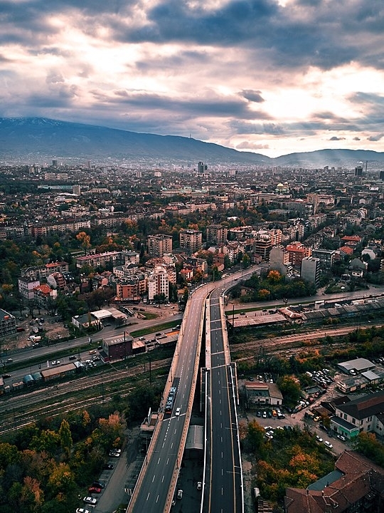 Граждани искат да бъдат възстановени стари жп спирки в София