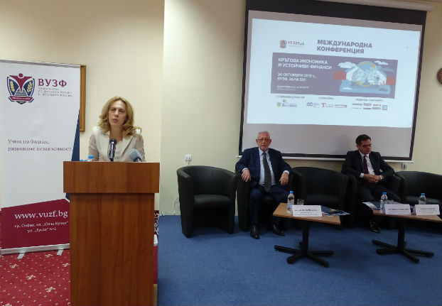 Вицепремиерът Марияна Николова: Правителството се фокусира върху иновациите
