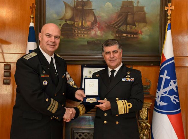 Командирът на Военноморските ни сили е на посещение в Гърция