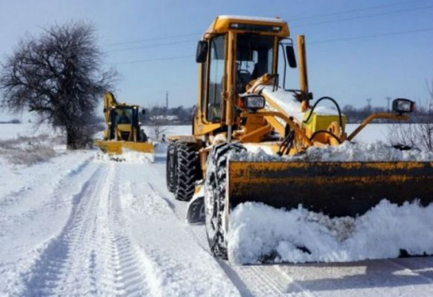 3000 снегорина са готови да чистят през зимата републиканските пътища
